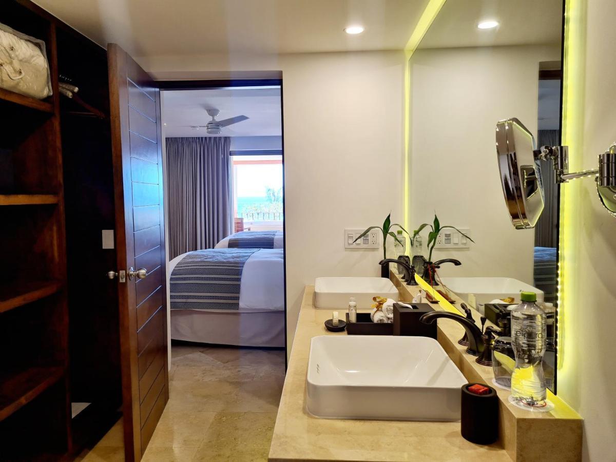 Deluxe Ocean View Room with Double Beds,1269795397:JPEG