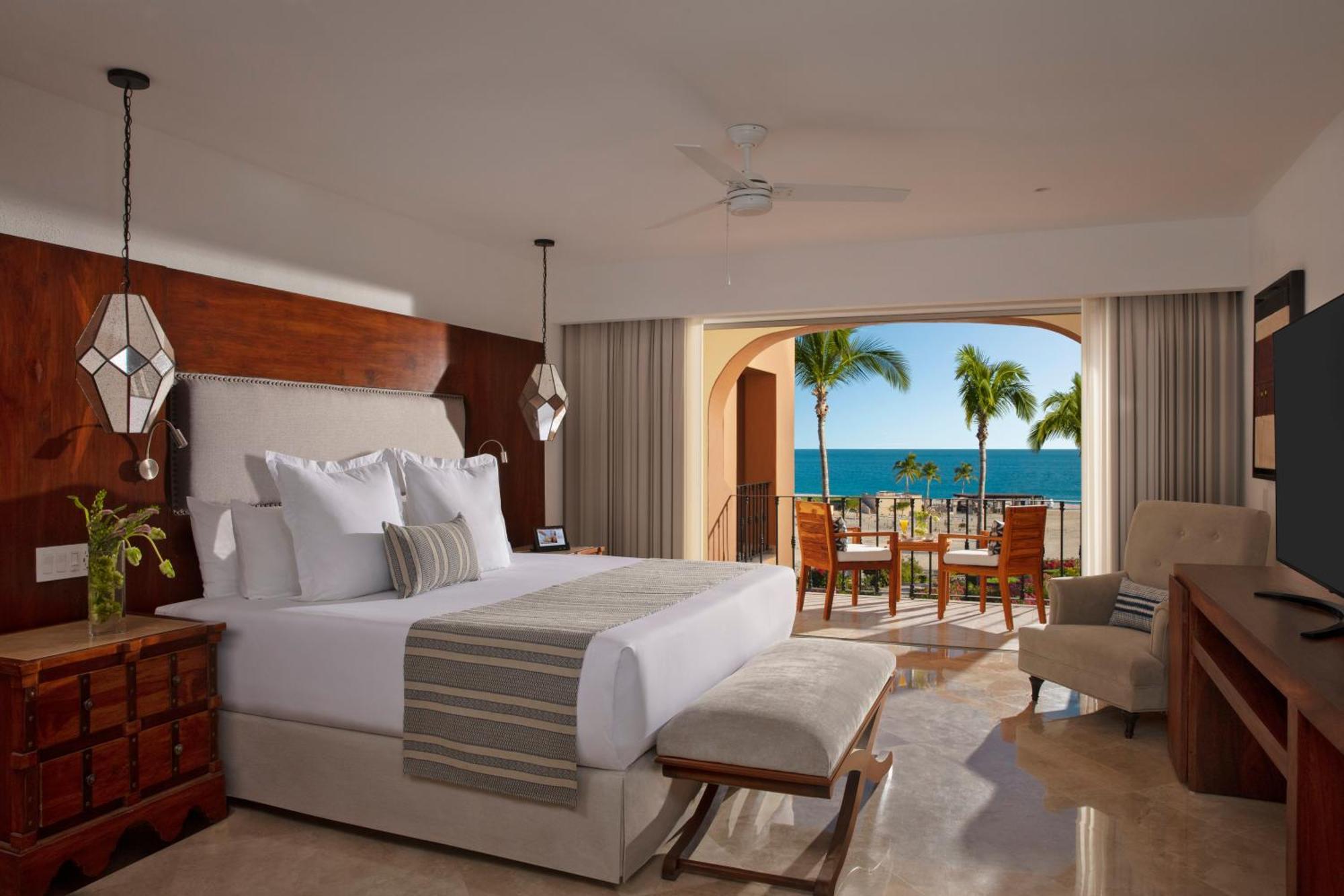 Luxury One Bedroom Suite Ocean View,1233567050:JPEG